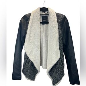 Ardene Black Faux Leather Sleeves Open Jacket w/ sherpa Collar Size S/P